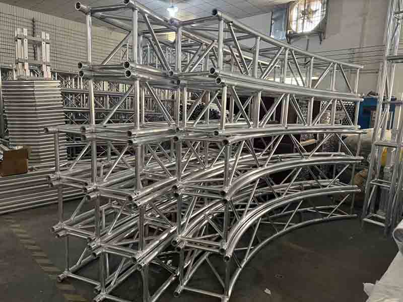  curved Truss 2m