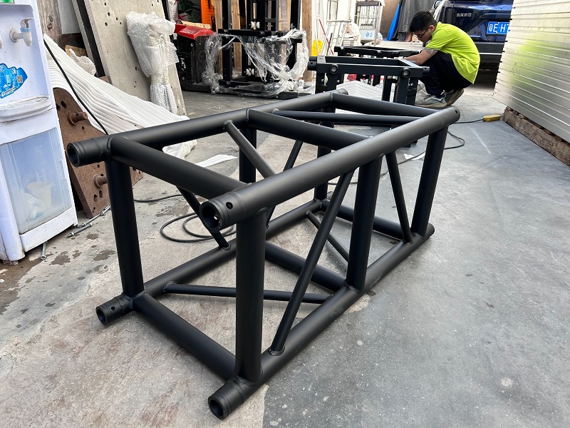 Black truss