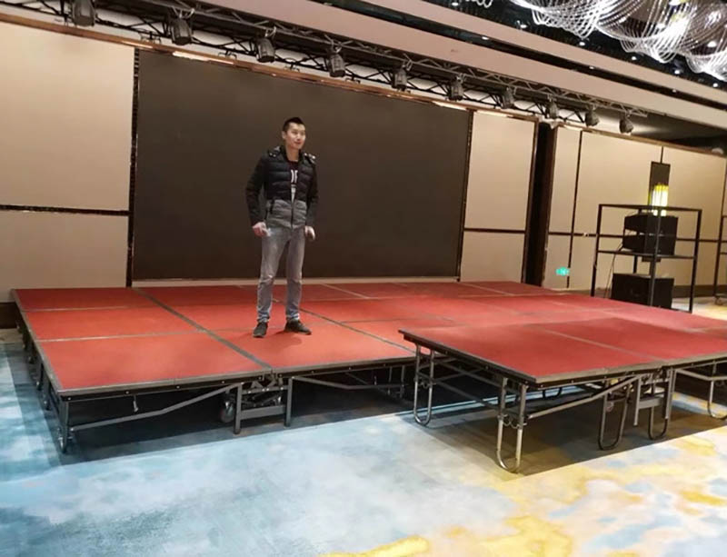 Folding Stage for Performances