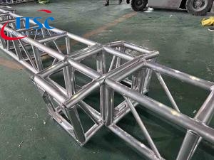 โครงกล่องชุบ 400x400มม. มุม 2 ทางสำหรับหลังคาอุโมงค์