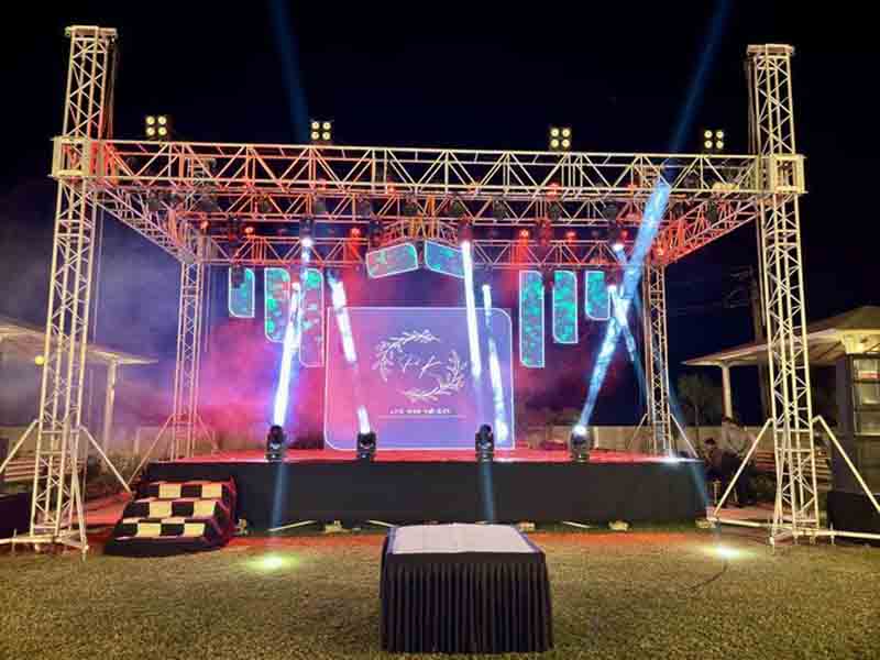 การเตรียมเวทีงานแต่งงาน: การลงทุนที่สมบูรณ์แบบสำหรับผู้วางแผนงานแต่งงานและงานอีเว้นท์